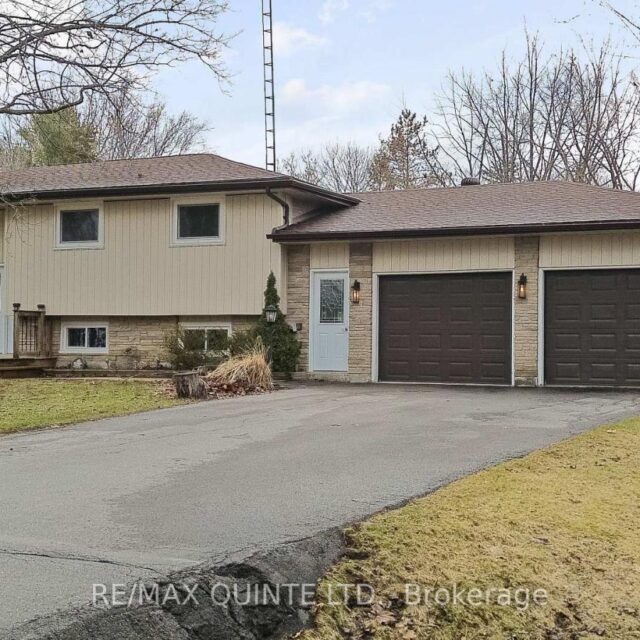 20 Taylor Drive, Prince Edward County