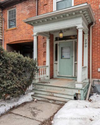 200 Bagot Street, Kingston