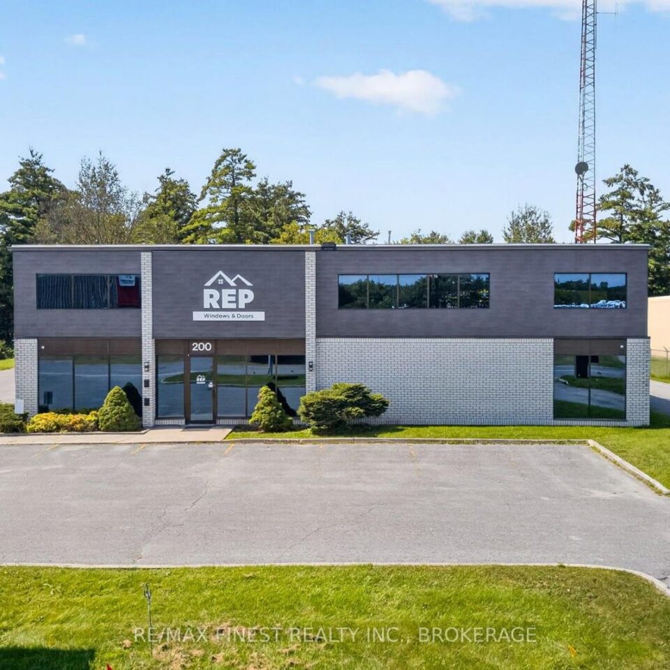 200 Binnington Court, Kingston