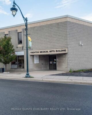 201 – 30 King Street, Quinte West