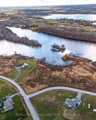 201 Mann Drive, Kingston