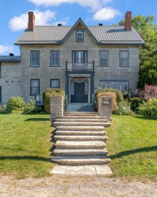 202 Main Street, Kingston