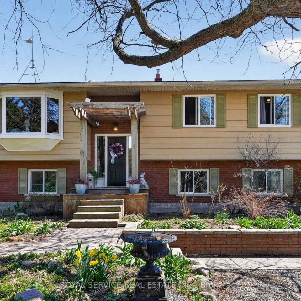 2021 County  3 Road, Prince Edward County