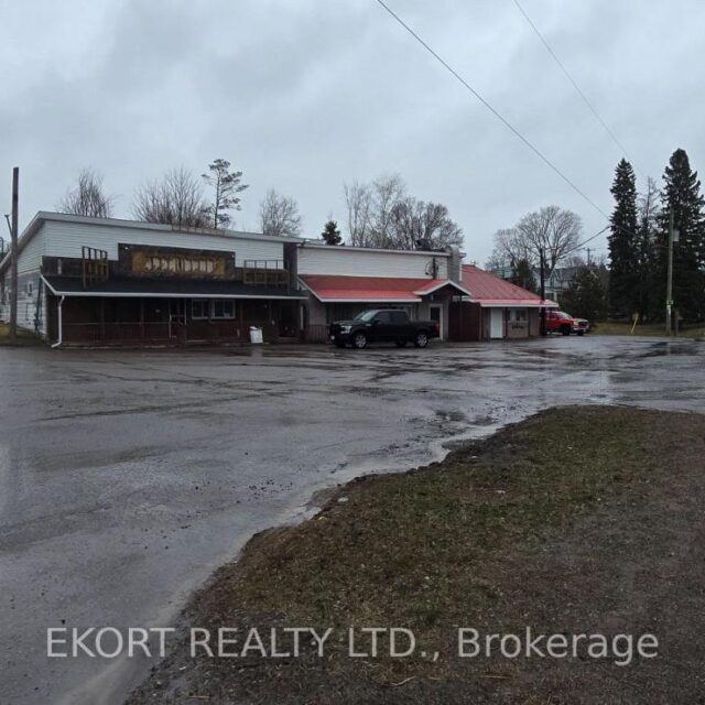 203 Russell Street, Centre Hastings