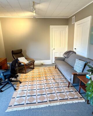 204 – 13360 Loyalist Parkway, Prince Edward County