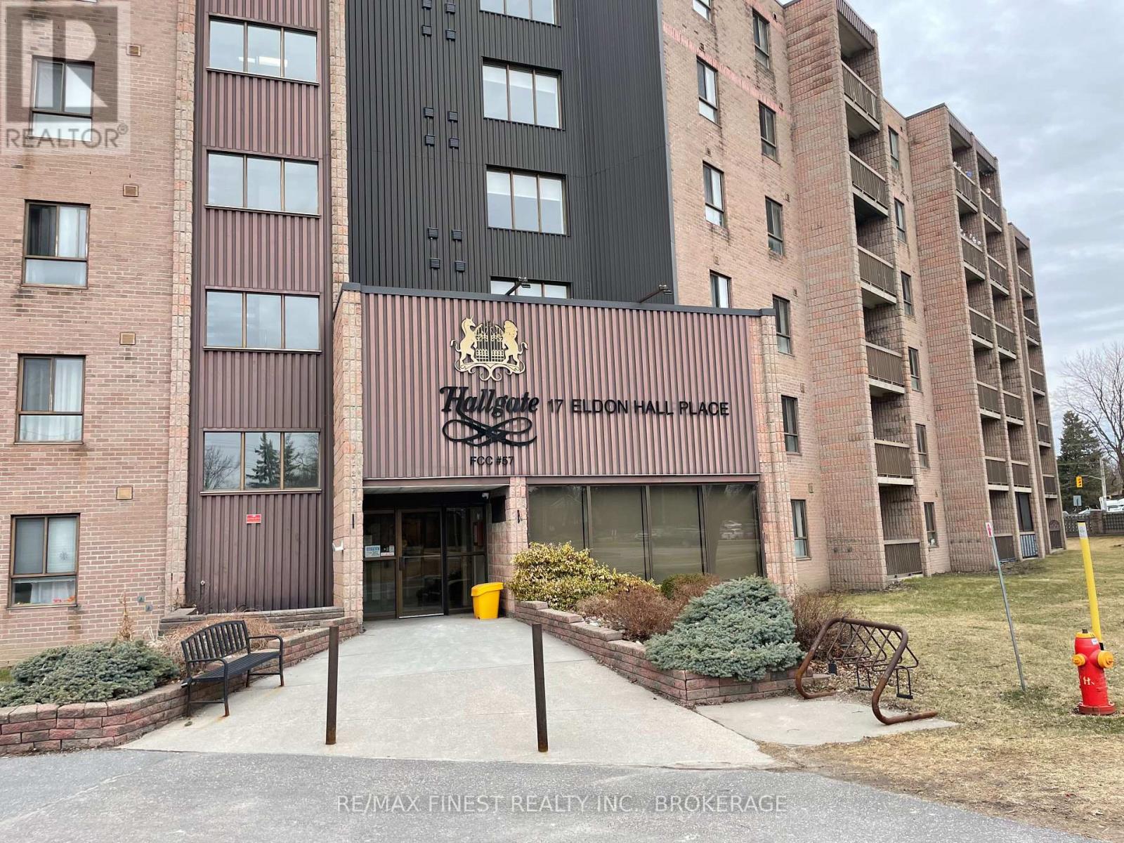 204 – 17 Eldon Hall Place, Kingston (central City West)