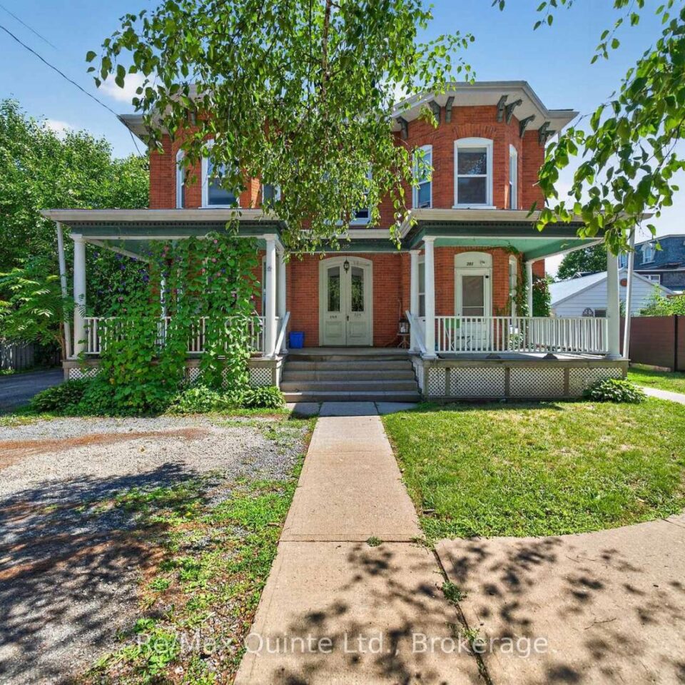 205 Charles Street, Belleville