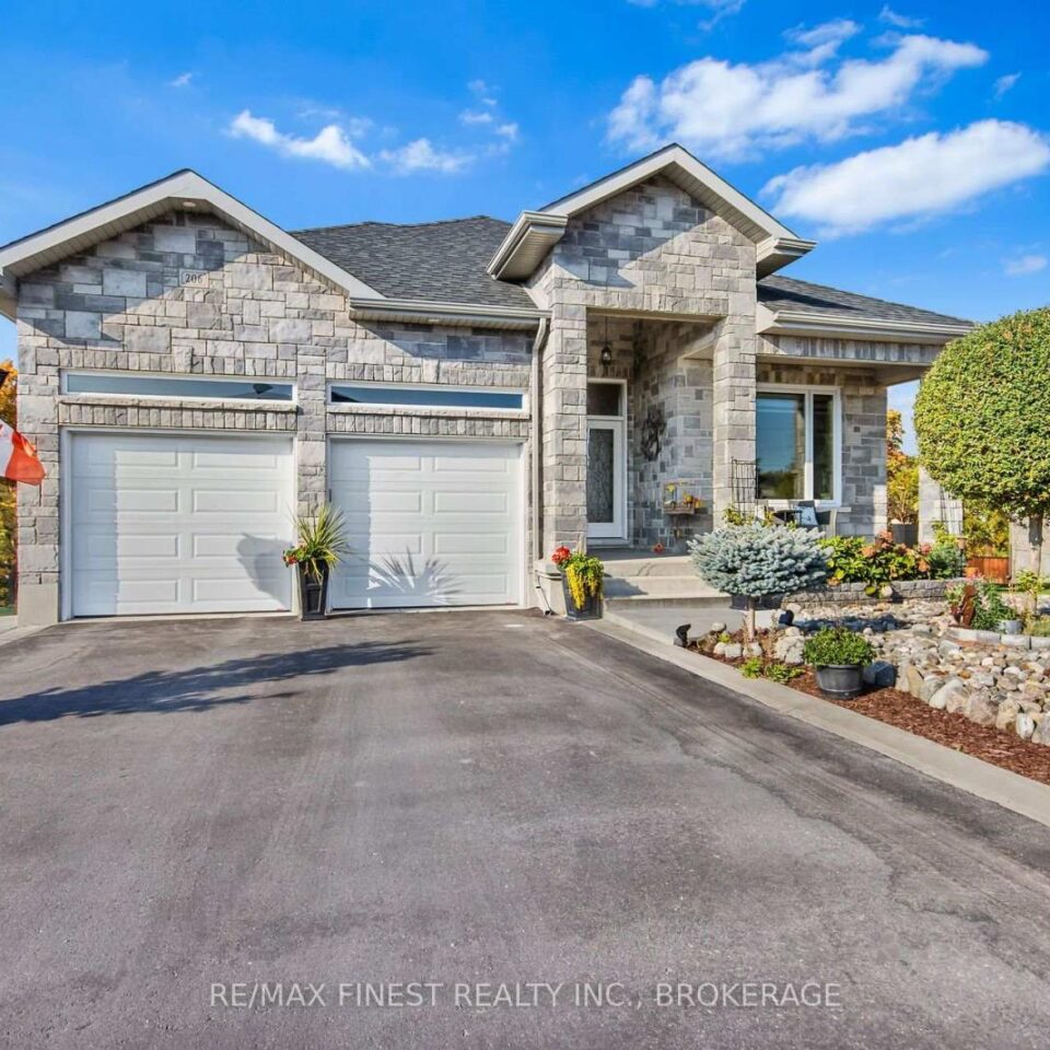 206 Pauline Tom Avenue, Kingston