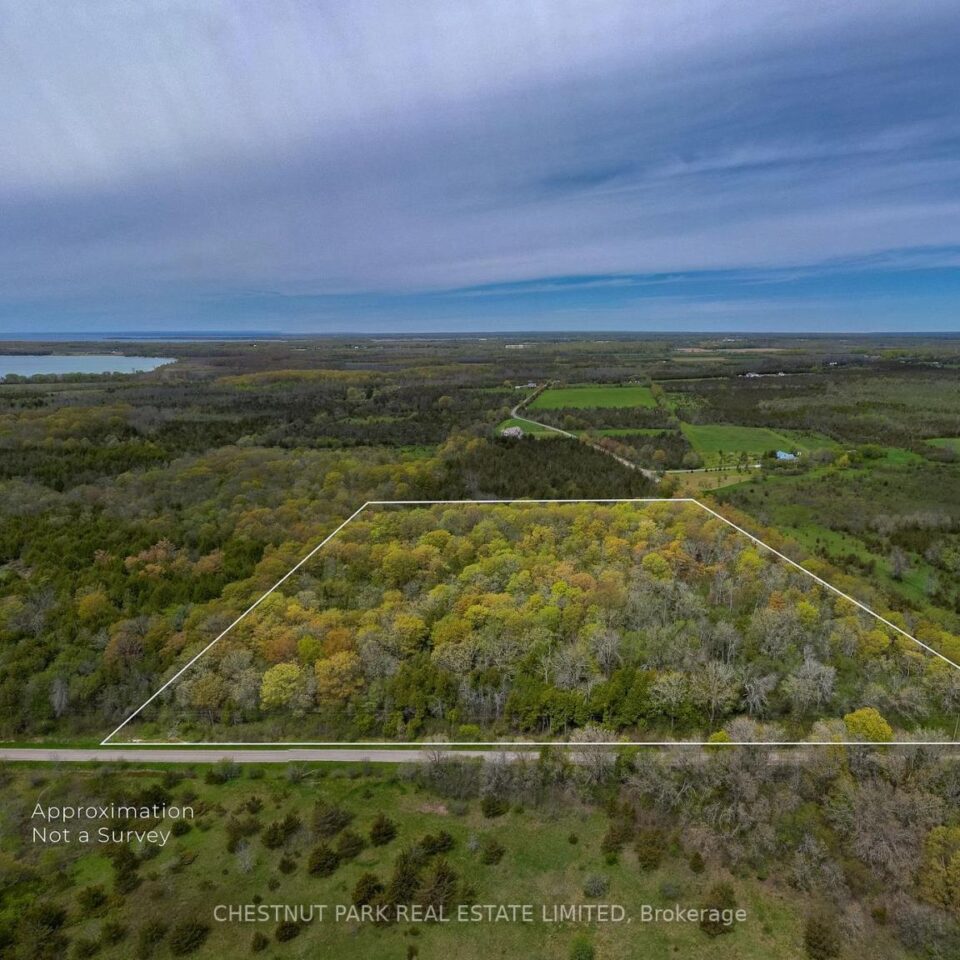 206 Simpson Road, Prince Edward County