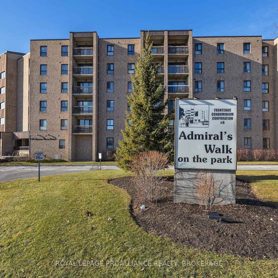 207 – 334 Queen Mary Road, Kingston