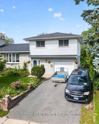 207 Robert Wallace Drive, Kingston