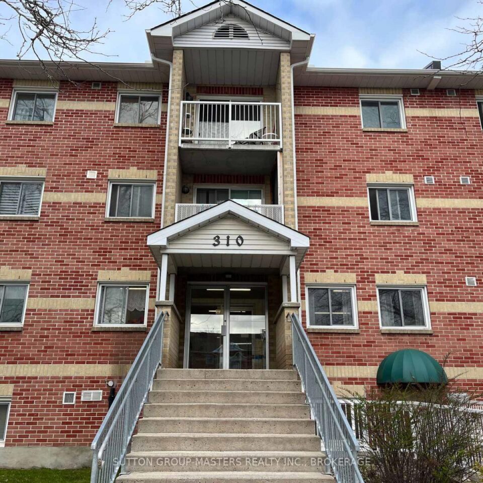 208 – 310 Kingsdale Avenue, Kingston