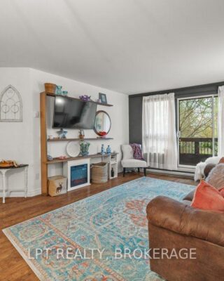 208 – 66 Greenview Drive, Kingston