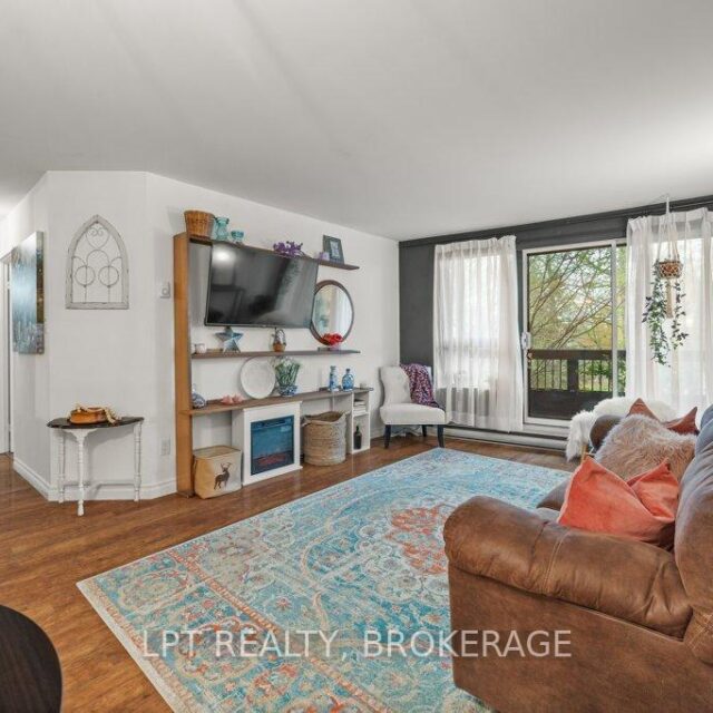 208 – 66 Greenview Drive, Kingston