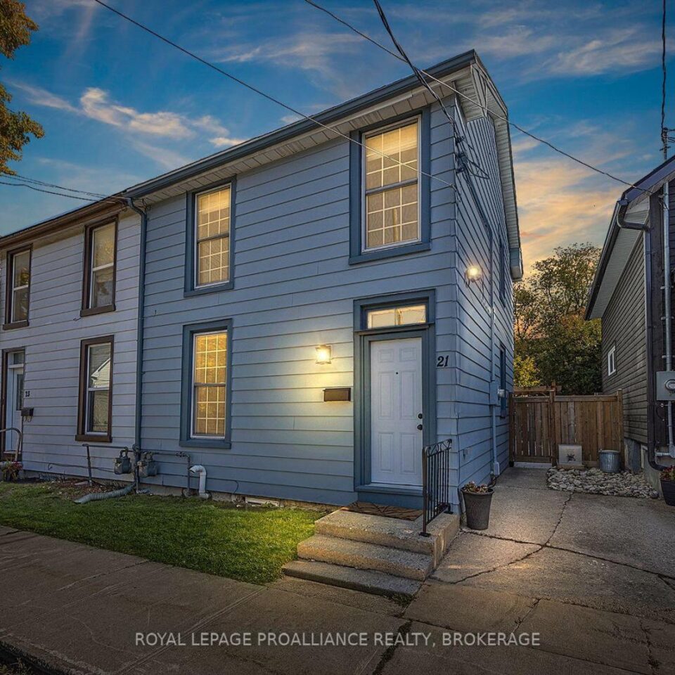 21 Main Street, Kingston