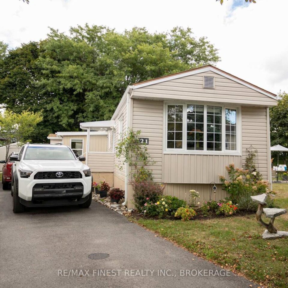 21 Powley Garden Drive, Kingston (rideau)