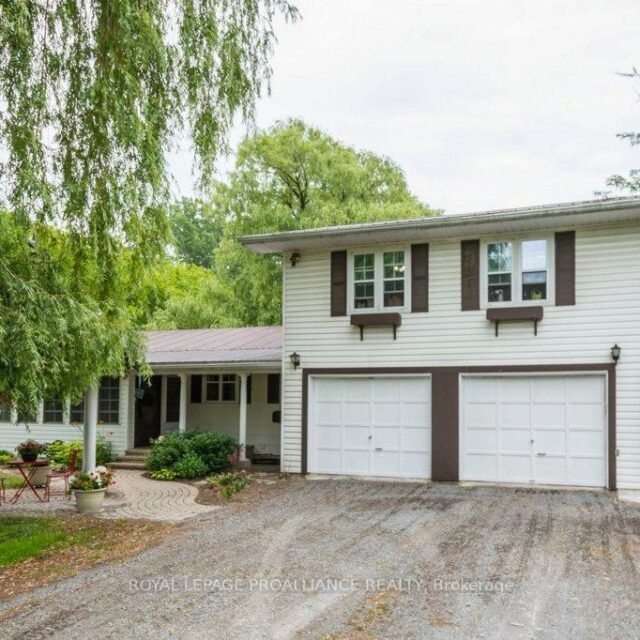 21 Storms Lane, Prince Edward County