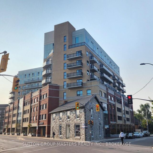 211 – 652 Princess Street, Kingston