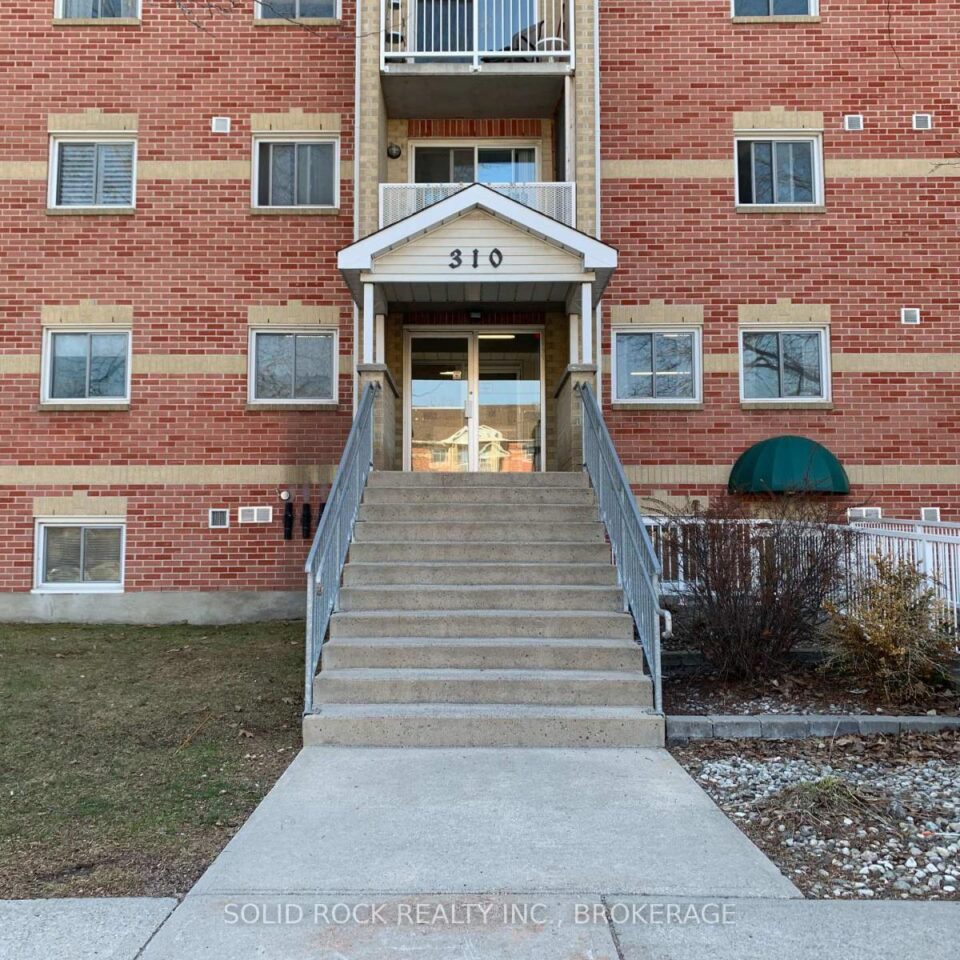 213 – 310 Kingsdale Avenue, Kingston