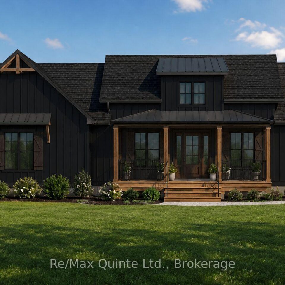 214 Pleasant Bay Road, Prince Edward County