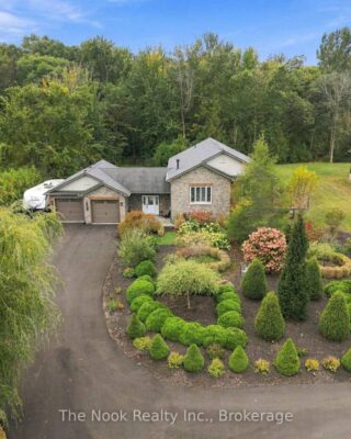 21611 Loyalist Parkway, Prince Edward County
