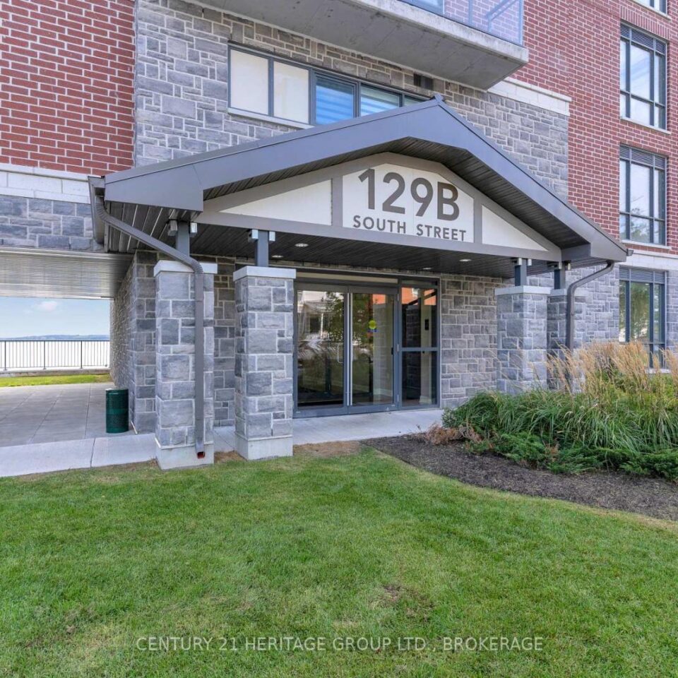 217 – 129b South Street, Gananoque