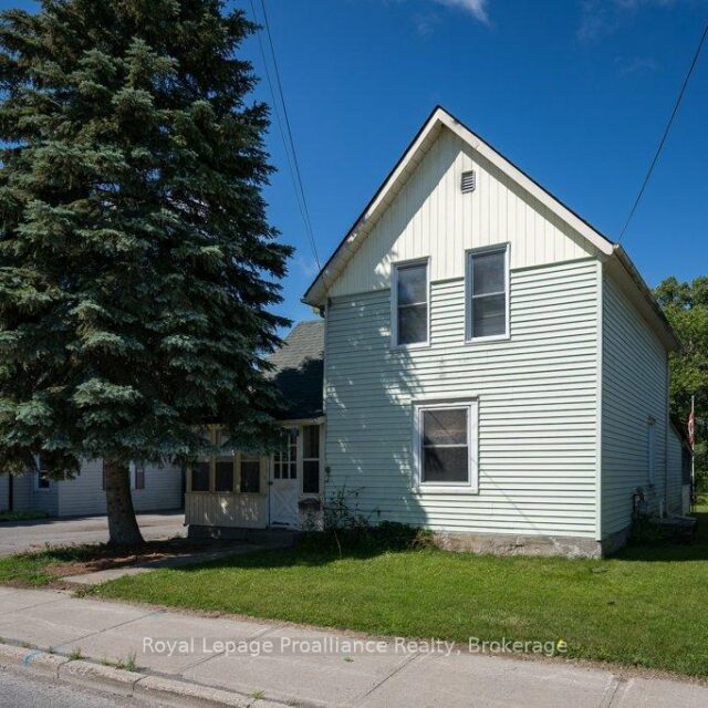 217 North Trent Street, Quinte West
