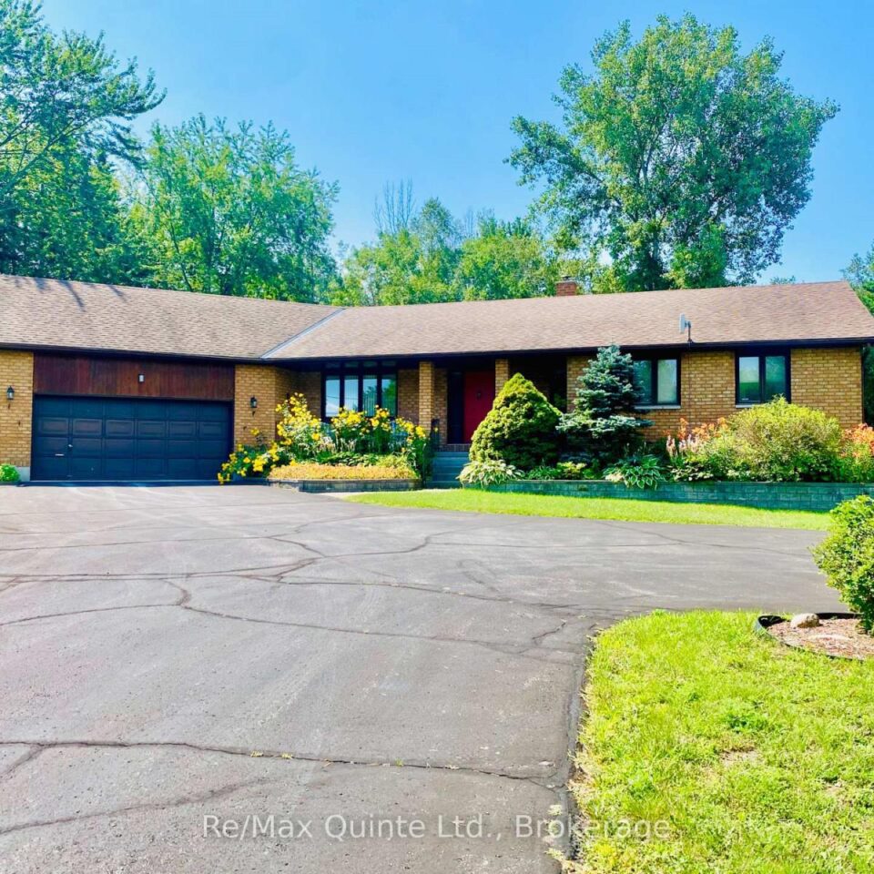 21858 Loyalist Parkway, Quinte West