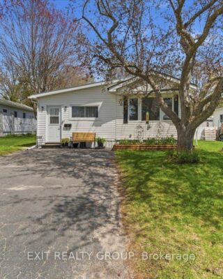22 Linden Boulevard, Quinte West