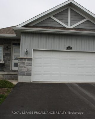 22 Walnut Crescent, Belleville