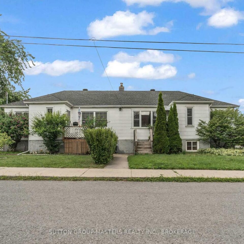 22 Westdale Avenue W, Kingston