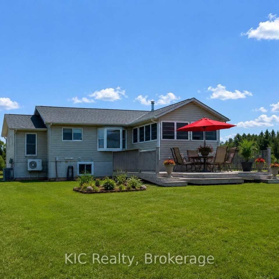 221 Jones Road, Centre Hastings