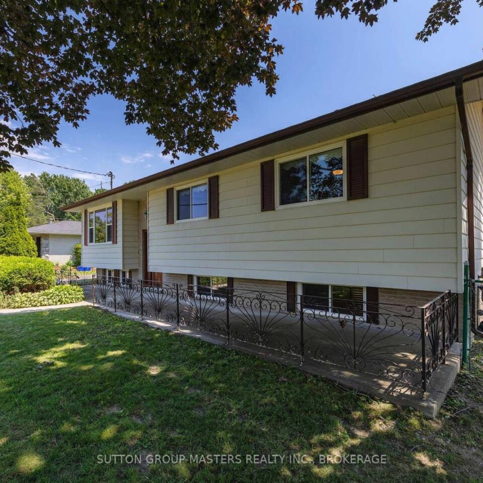 2212 Battersea Road, Kingston