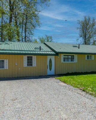 22579 Loyalist Parkway, Quinte West