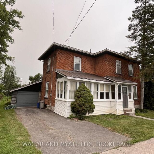 226 Camden Road, Greater Napanee