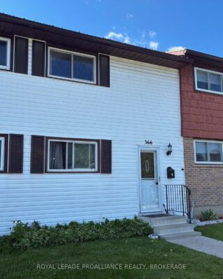 23 – 366 Forsyth Street, Gananoque