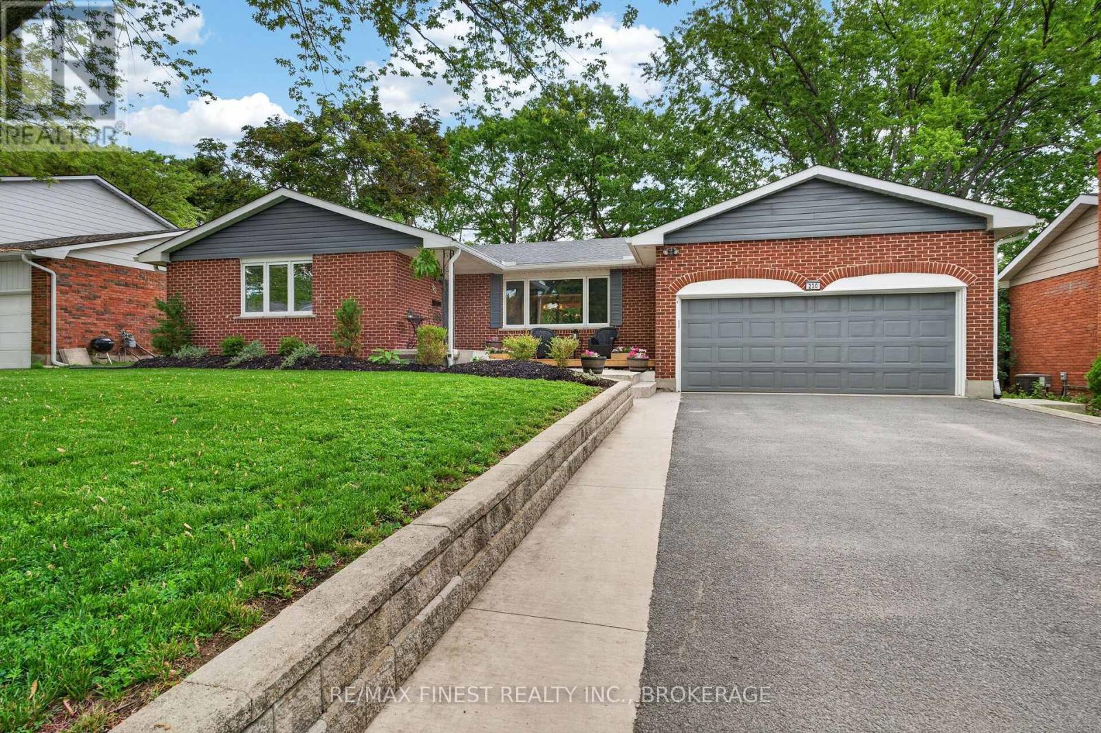 230 Bicknell Crescent, Kingston