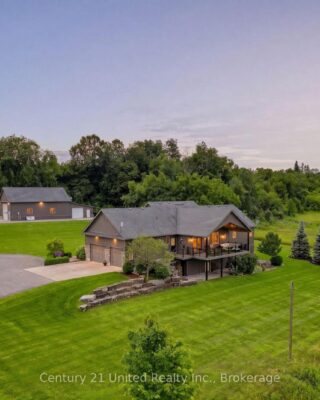 2300 Victoria Road, Prince Edward County
