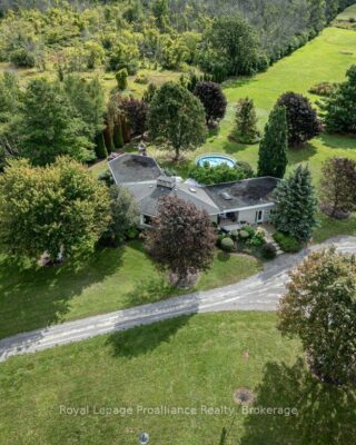 2355 County Rd 3, Prince Edward County