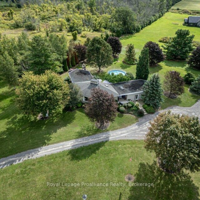 2355 County Rd 3, Prince Edward County