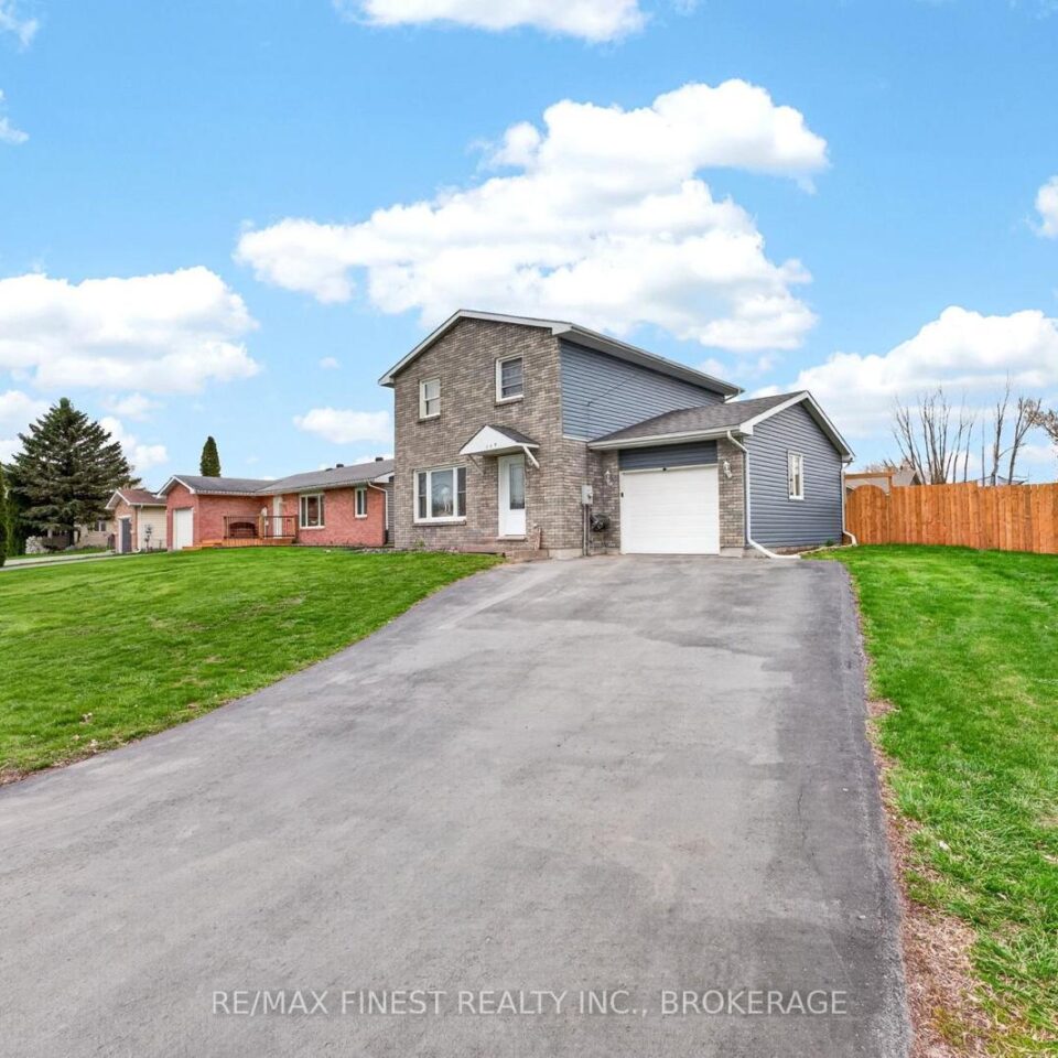 239 Cross Street, Deseronto