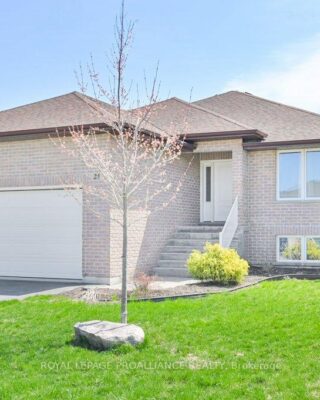 24 Freedom Crescent, Quinte West