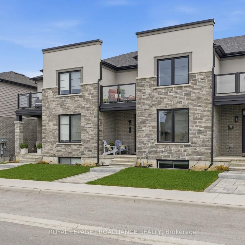 24 Riverstone Way, Belleville