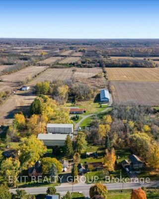 2421 County Rd 3, Prince Edward County