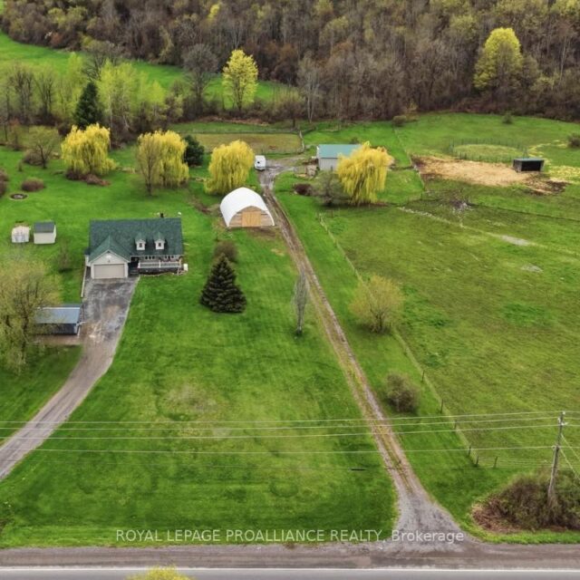 2425 Wallbridge Loyalist Road, Quinte West