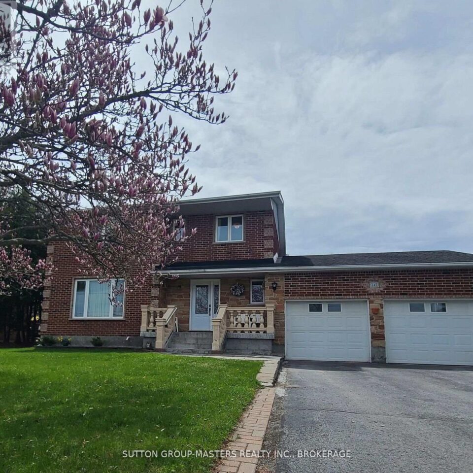 245 Arnold Street, Kingston