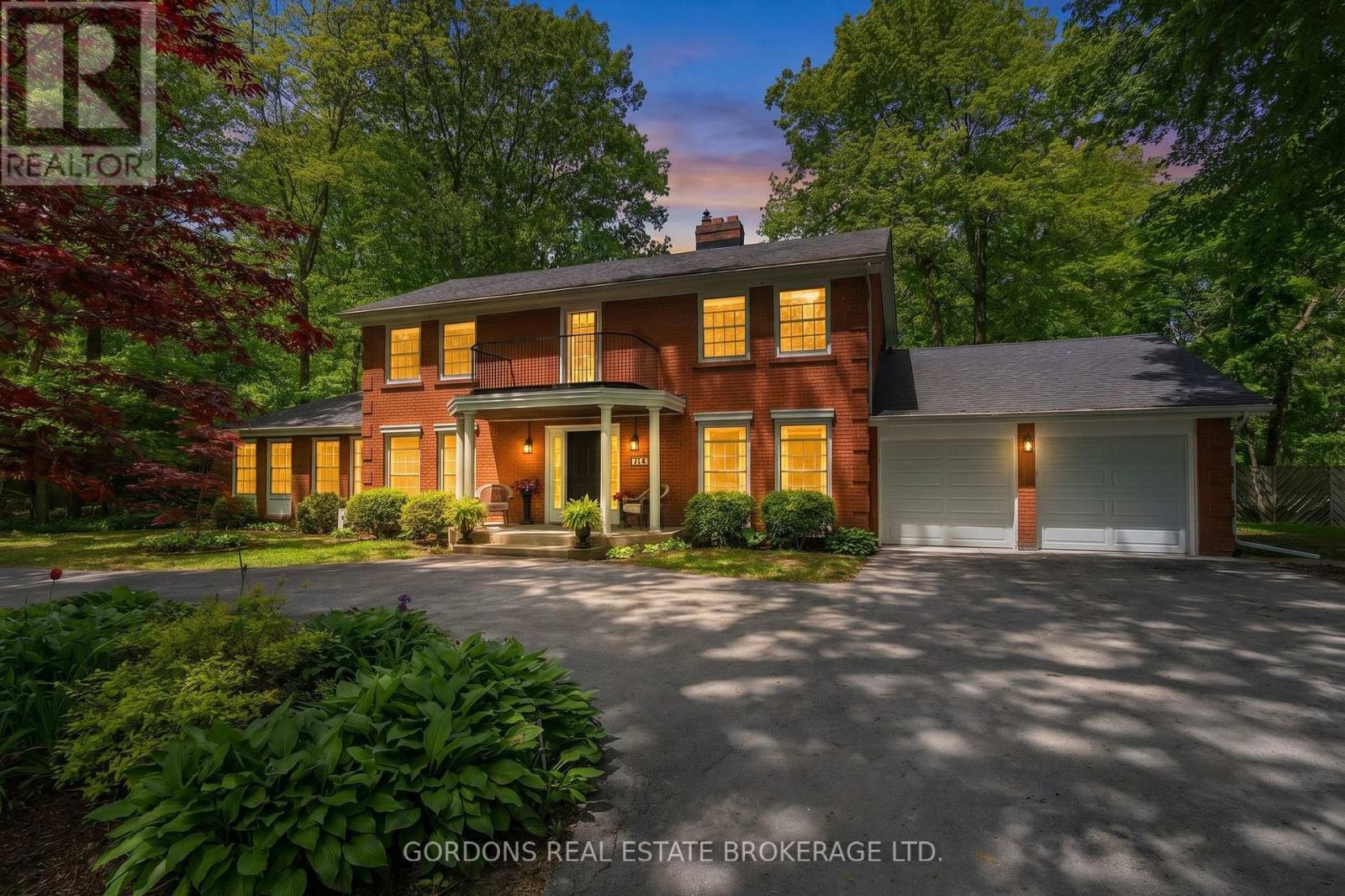25 Riverside Drive, Kingston