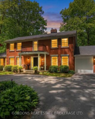 25 Riverside Drive, Kingston