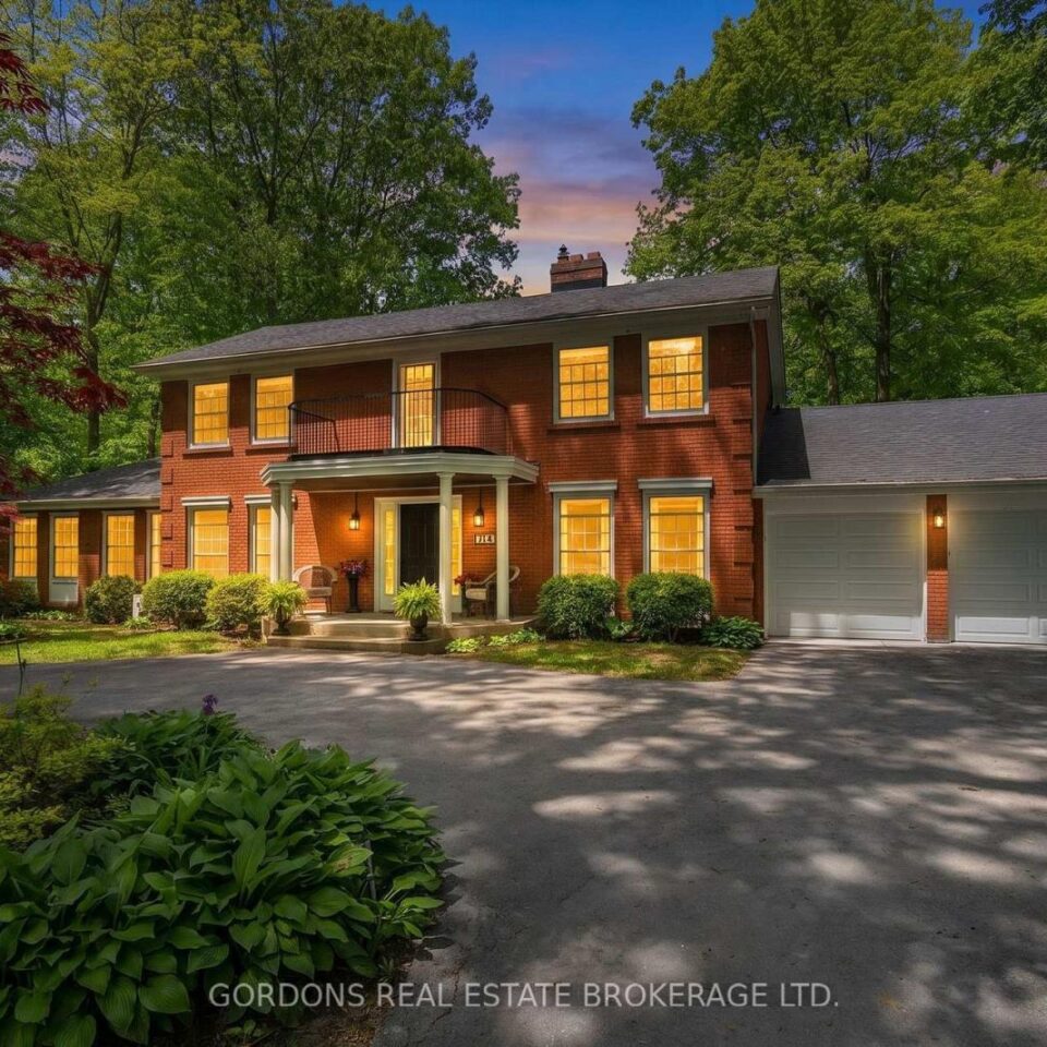 25 Riverside Drive, Kingston