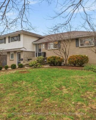 25 Southwood Crescent, Belleville